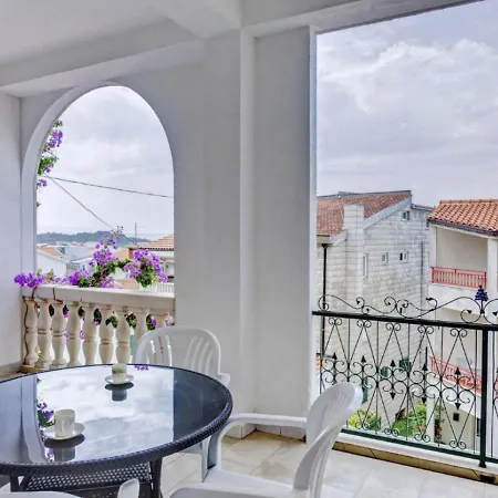 Anton Lägenhet Makarska